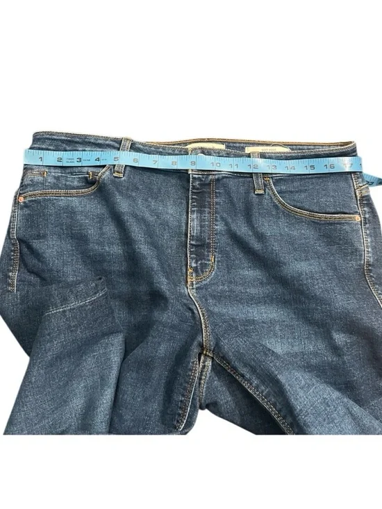 Guess Jeans - Picture 3 of 6